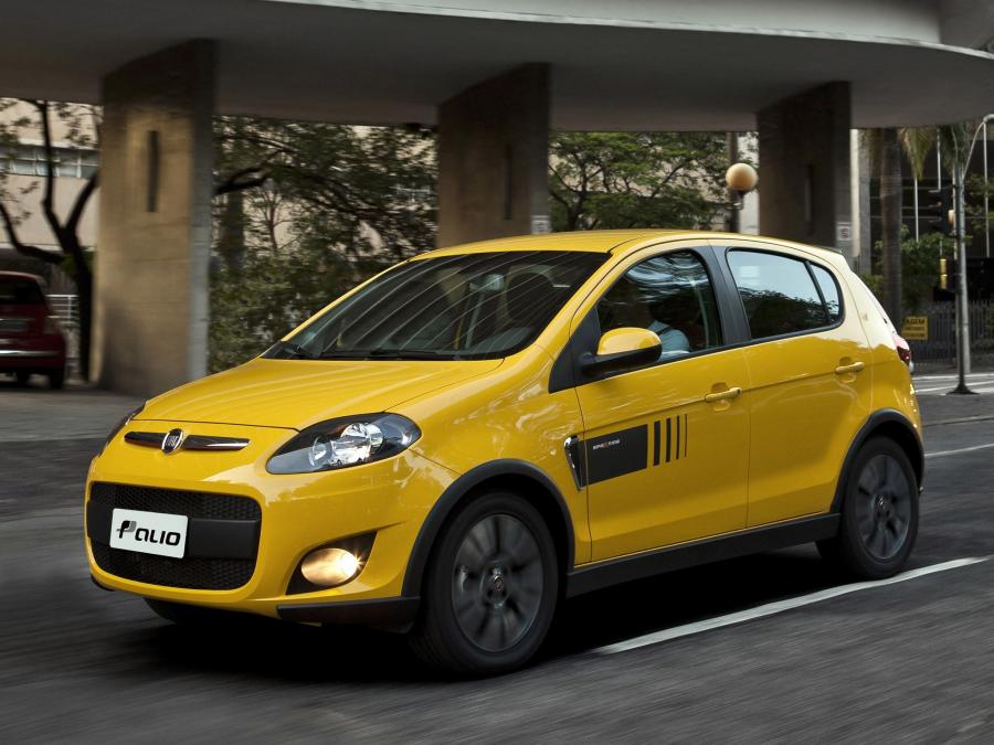  Fiat Palio Sporting 2011 года  (фото 12 из 28)